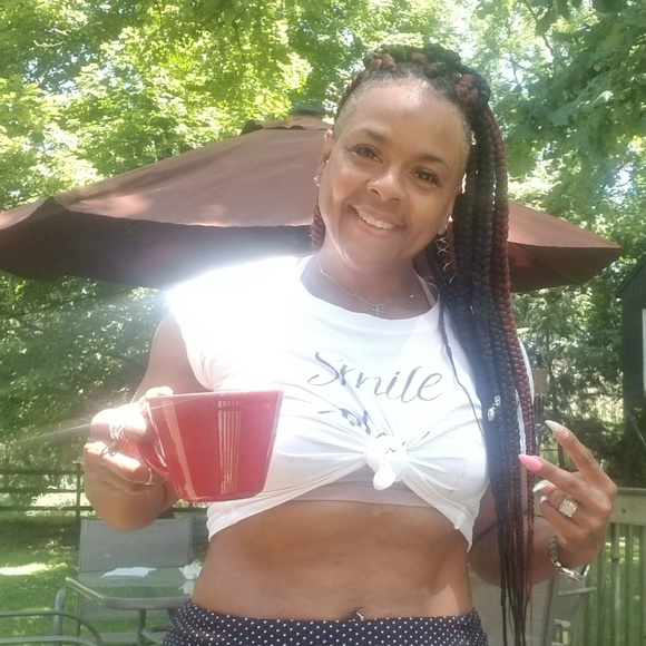 Meet your Posher, Yalonda - Picture 4 of 4